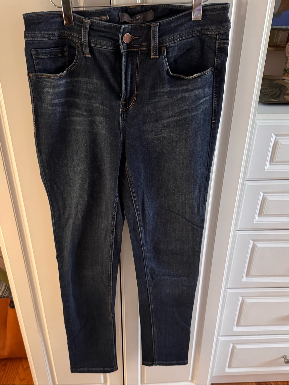 The Limited Slim boyfriend Jean size 6 good used condition